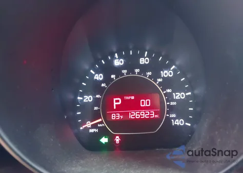 2015 Kia Soul z USA, uszkodzony, nr VIN KNDJN2A26F7785173